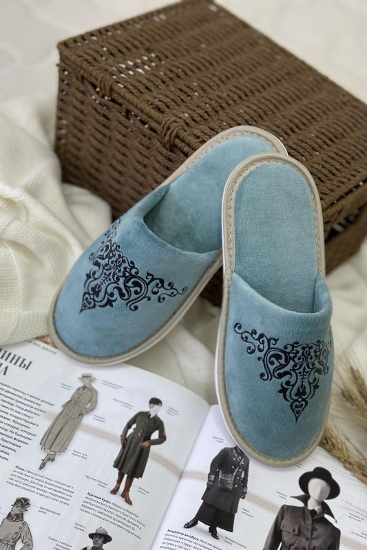 Pattern Slippers article 3343