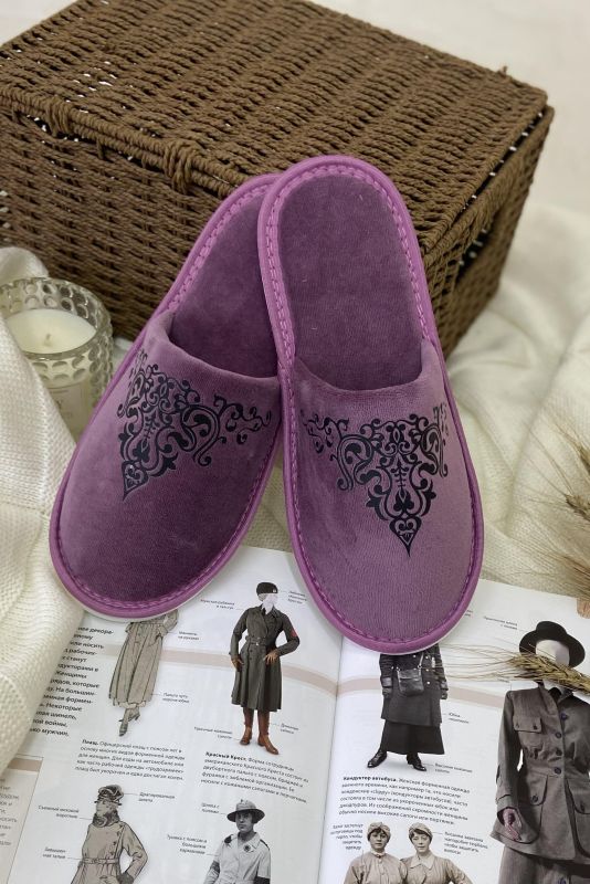 Pattern Slippers article 3343